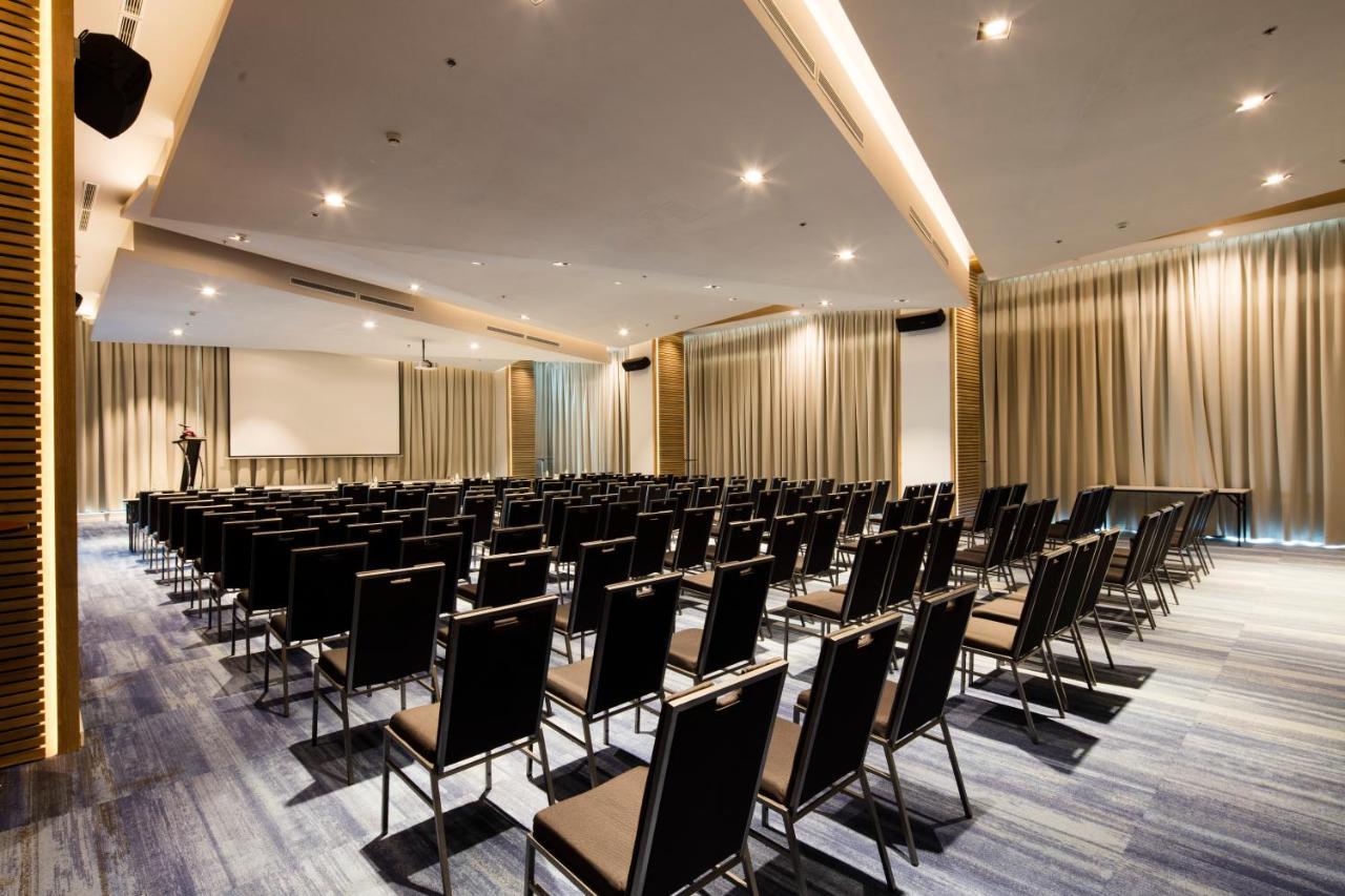 Ibis Styles Nha Trang Hotel Екстериор снимка